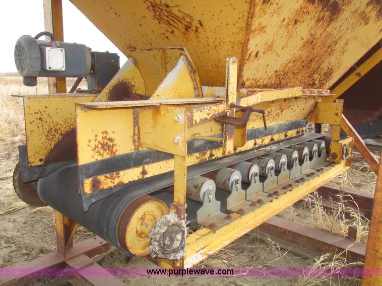 image for item G9865 Double bin aggregate hopper/feeder