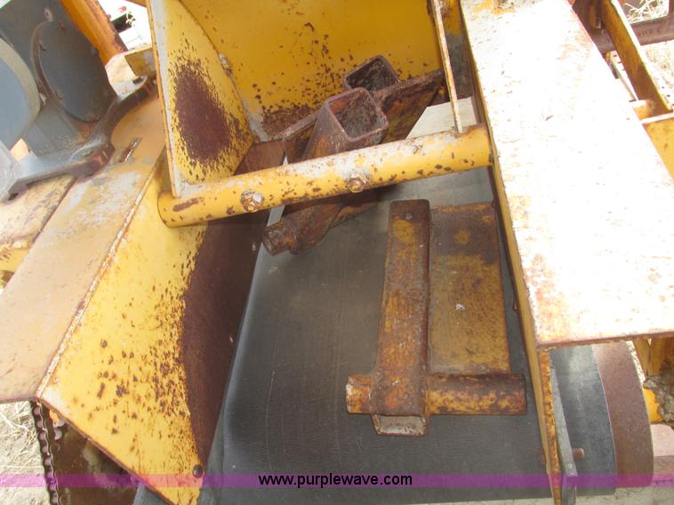 image for item G9865 Double bin aggregate hopper/feeder