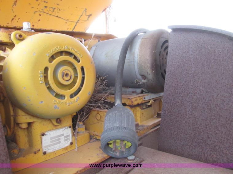 image for item G9865 Double bin aggregate hopper/feeder