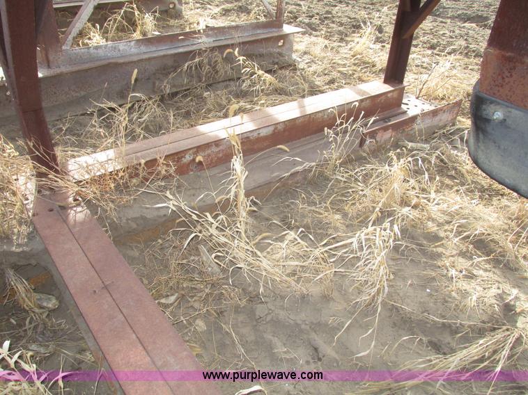 image for item G9867 Single bin aggregate hopper/feeder