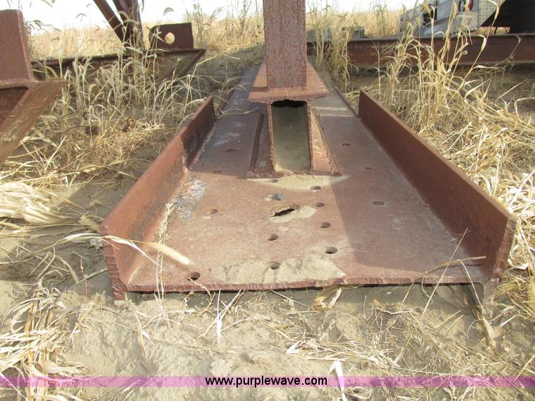 image for item G9867 Single bin aggregate hopper/feeder