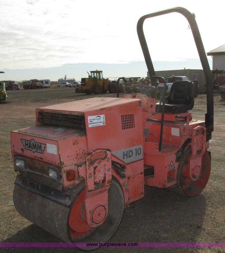 image for item G9870 1995 Hamm HD10 articulated double drum roller