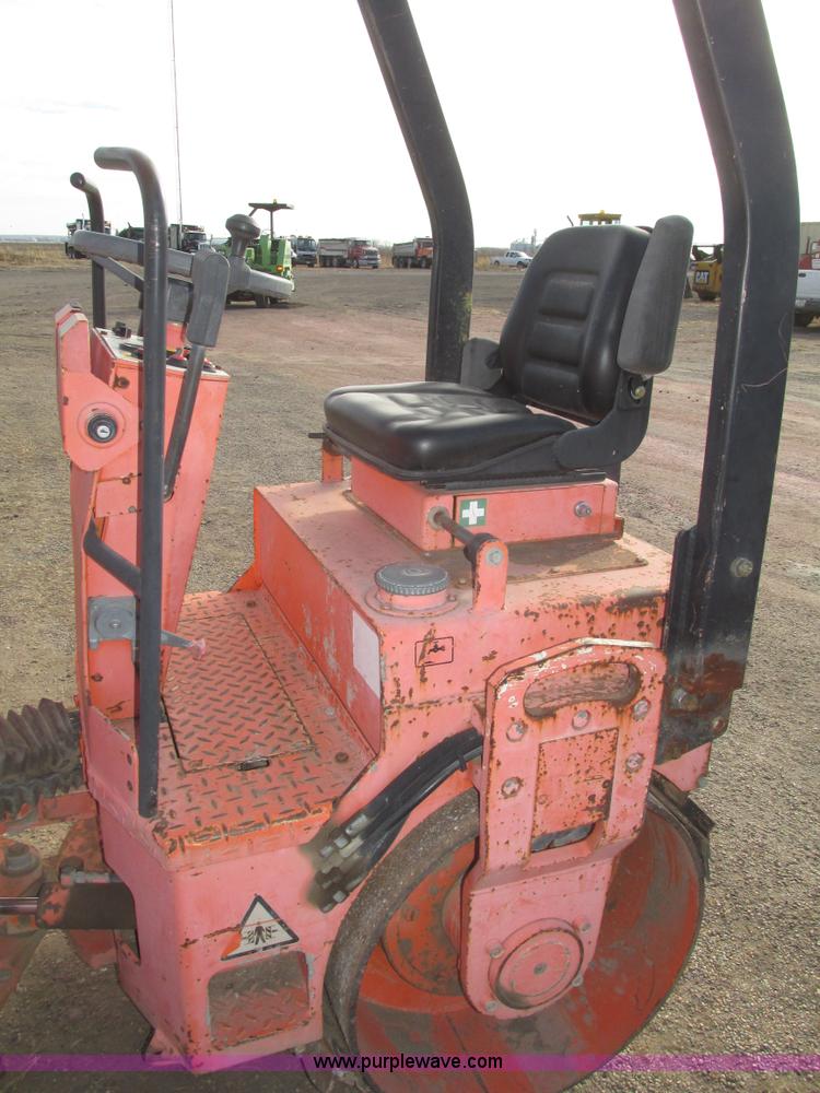 image for item G9870 1995 Hamm HD10 articulated double drum roller