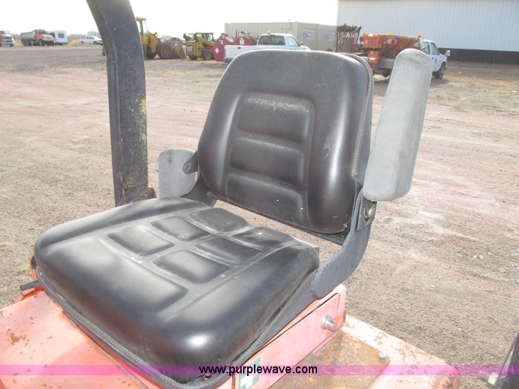 image for item G9870 1995 Hamm HD10 articulated double drum roller