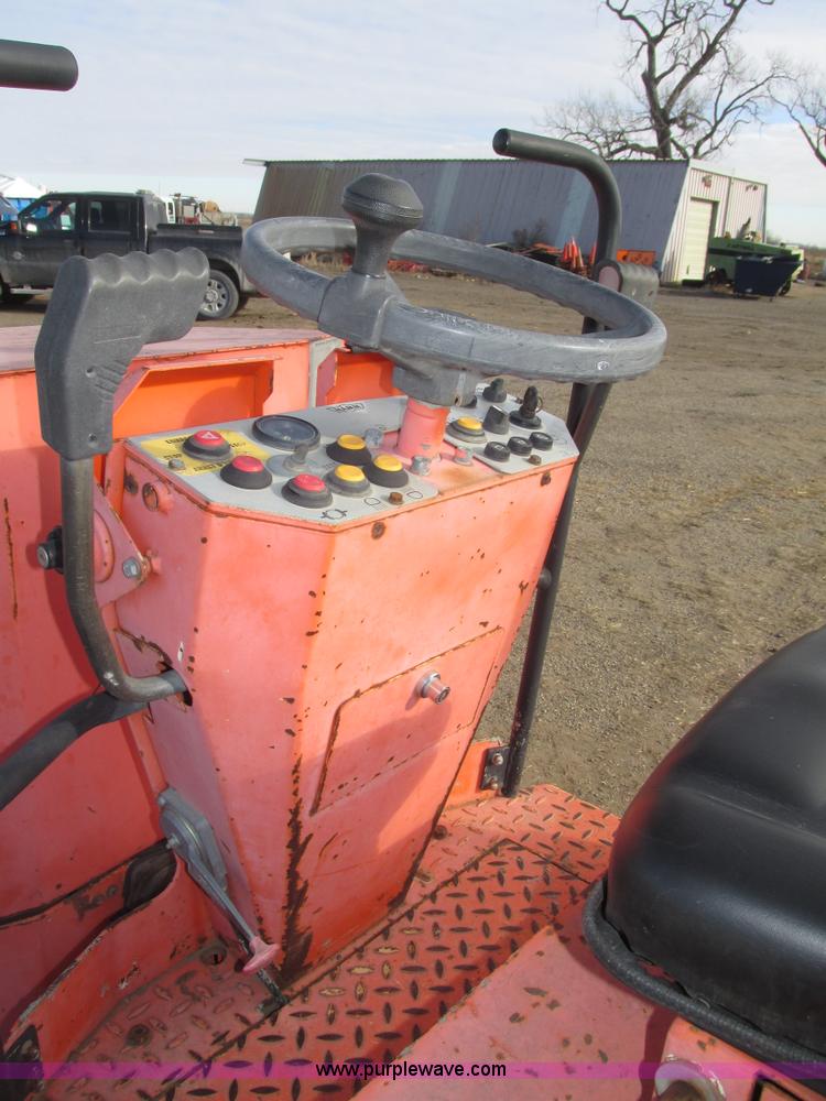 image for item G9870 1995 Hamm HD10 articulated double drum roller