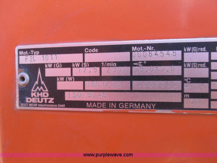 image for item G9870 1995 Hamm HD10 articulated double drum roller