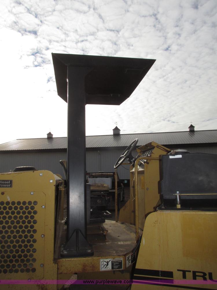 image for item G9871 2001 Rosco TRU-PAC 915 articulated pneumatic tire roller