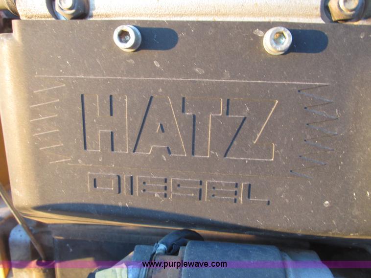 image for item G9872 2003 Rosco towable oil distributor