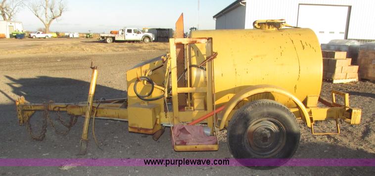 image for item G9874 2008 Tack wagon