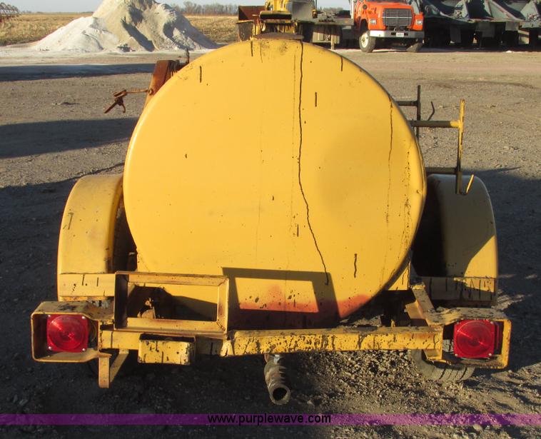 image for item G9874 2008 Tack wagon