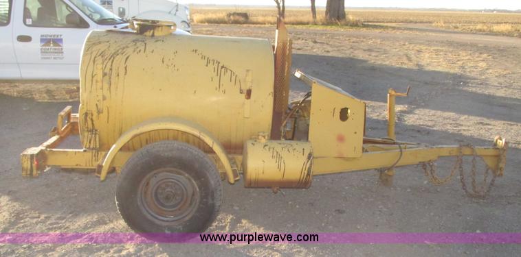 image for item G9874 2008 Tack wagon