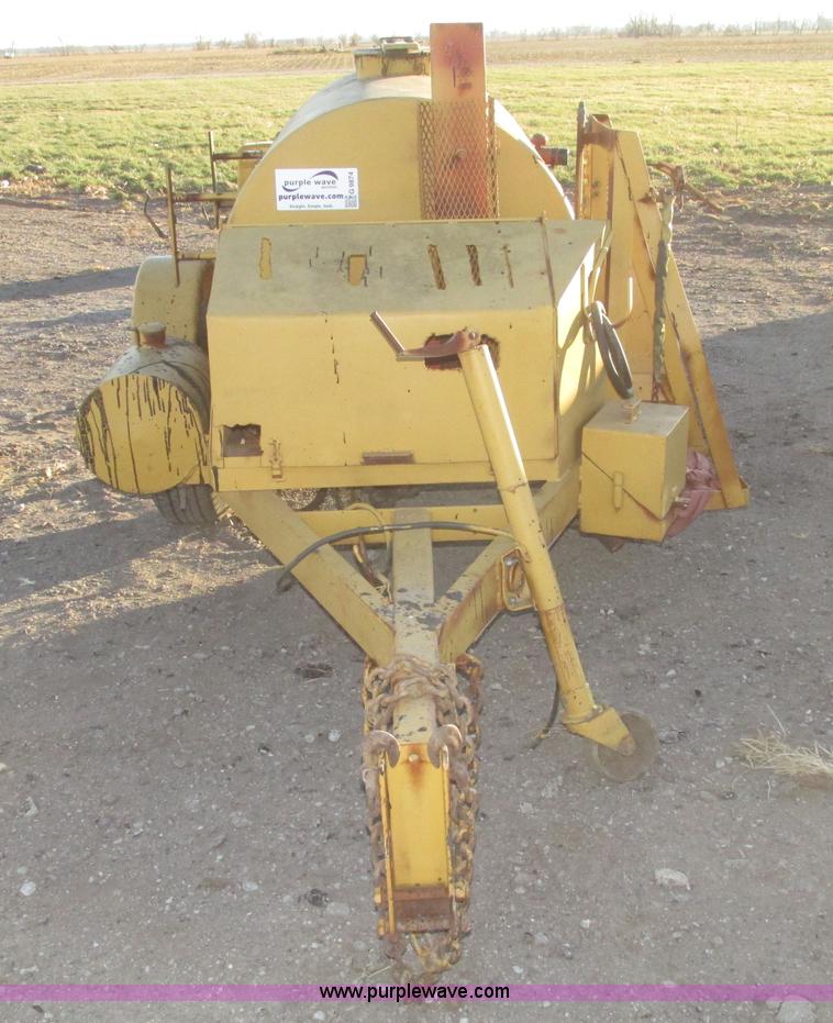 image for item G9874 2008 Tack wagon