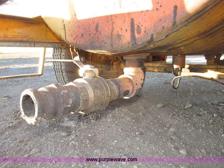 image for item G9874 2008 Tack wagon