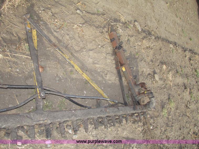 image for item G9878 Towable oil distributor