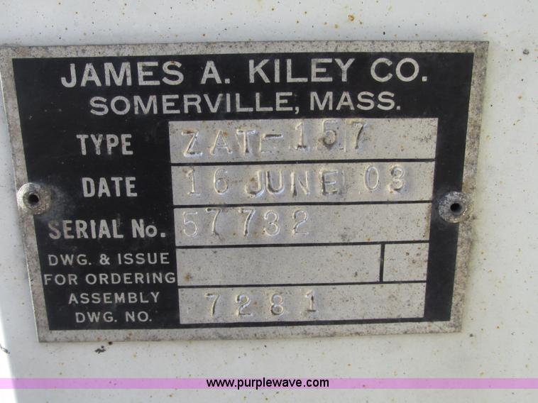 image for item G9890 2003 Terex Telelect Hi Ranger 460M truck boom