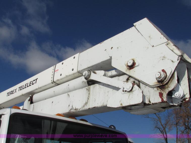 image for item G9891 2003 Terex Telelect Hi Range 460M truck boom