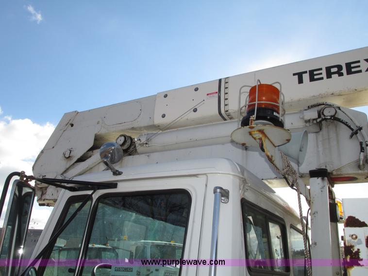 image for item G9891 2003 Terex Telelect Hi Range 460M truck boom