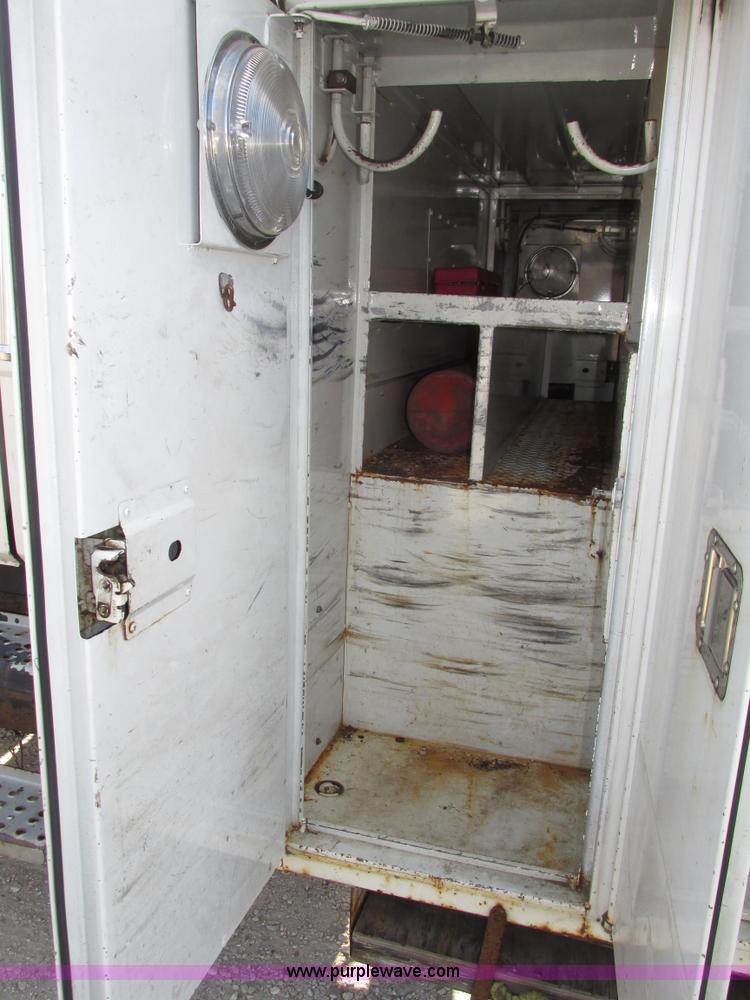 image for item G9891 2003 Terex Telelect Hi Range 460M truck boom