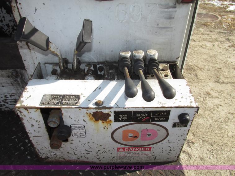 image for item G9891 2003 Terex Telelect Hi Range 460M truck boom