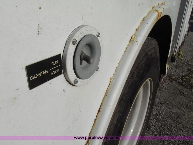 image for item G9891 2003 Terex Telelect Hi Range 460M truck boom