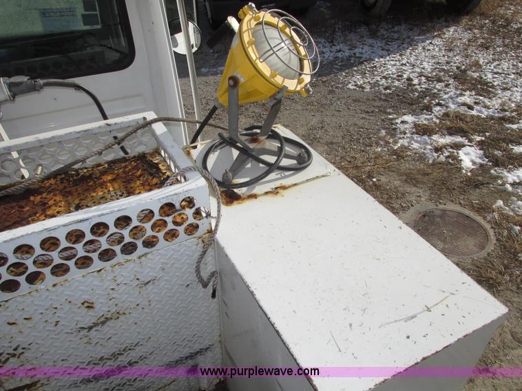 image for item G9891 2003 Terex Telelect Hi Range 460M truck boom