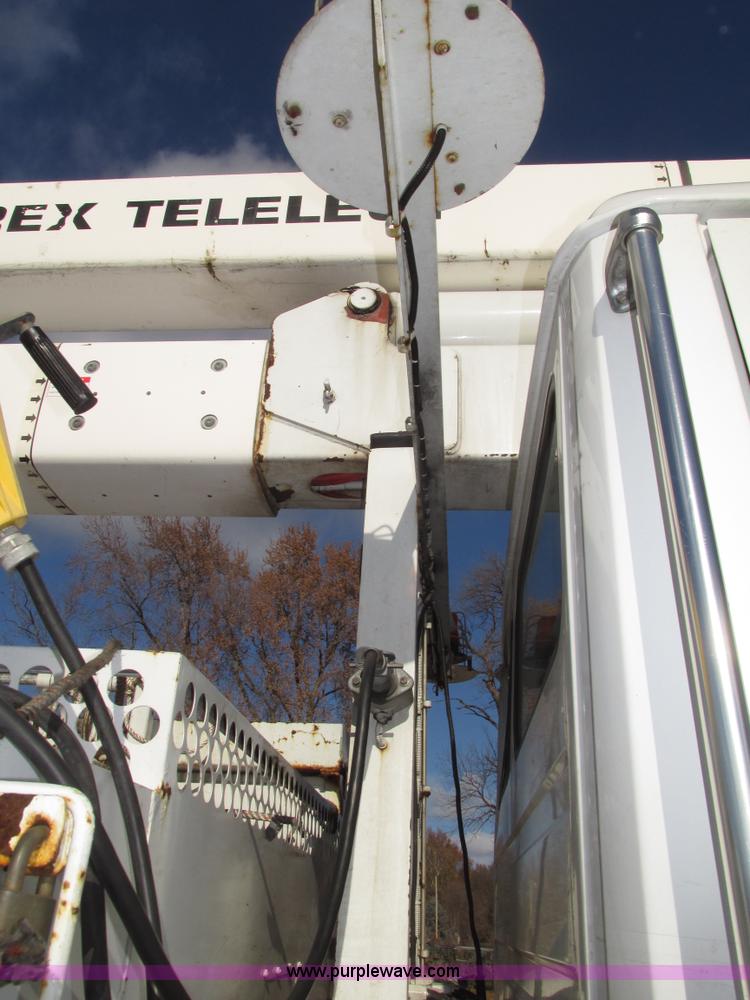 image for item G9891 2003 Terex Telelect Hi Range 460M truck boom