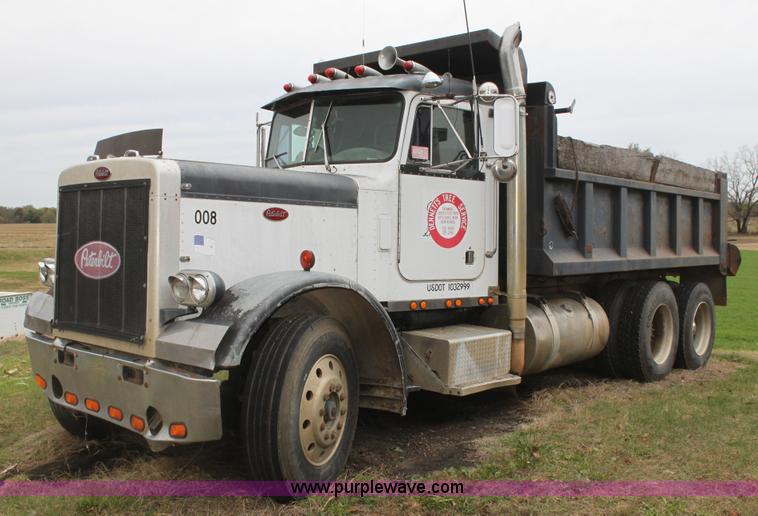 image for item H2016 1983 Peterbilt 359 dump truck