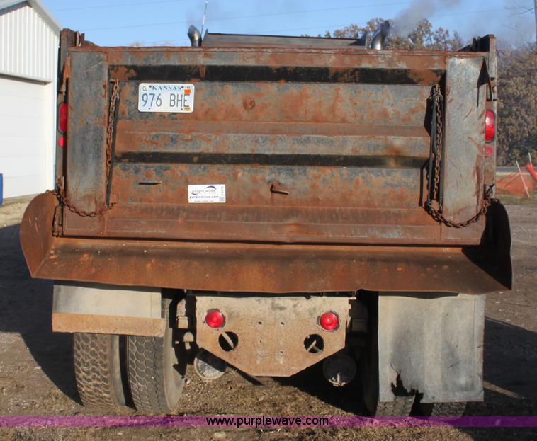 image for item H2016 1983 Peterbilt 359 dump truck
