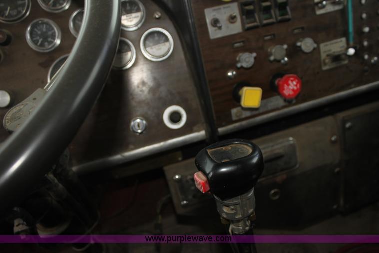 image for item H2016 1983 Peterbilt 359 dump truck