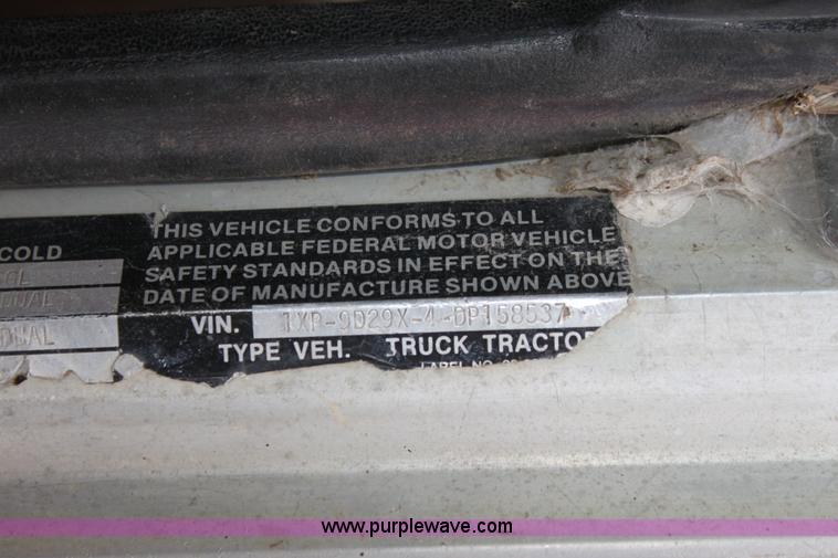 image for item H2016 1983 Peterbilt 359 dump truck