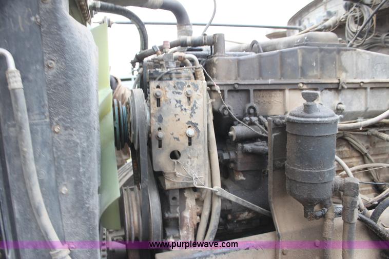 image for item H2016 1983 Peterbilt 359 dump truck