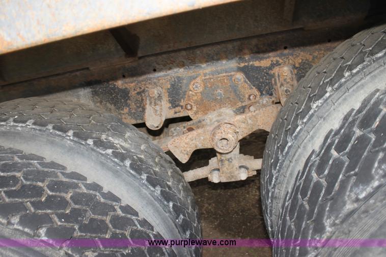 image for item H2016 1983 Peterbilt 359 dump truck