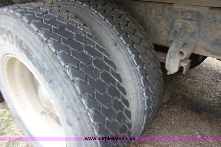 image for item H2016 1983 Peterbilt 359 dump truck