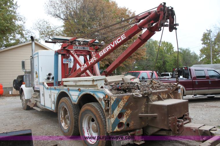 image for item H2027 1982 Kenworth W900 semi wrecker truck