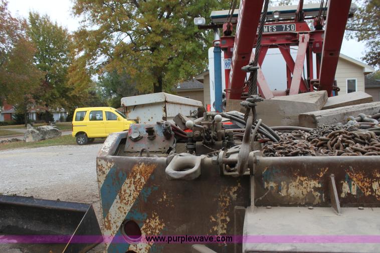 image for item H2027 1982 Kenworth W900 semi wrecker truck