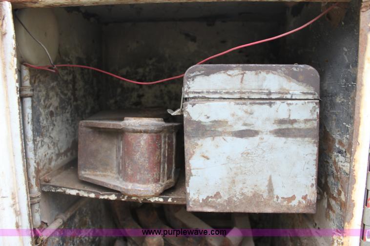 image for item H2027 1982 Kenworth W900 semi wrecker truck