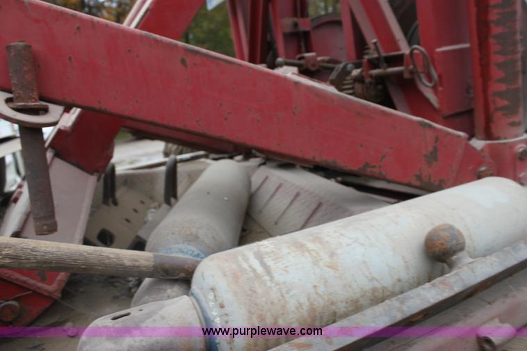 image for item H2027 1982 Kenworth W900 semi wrecker truck