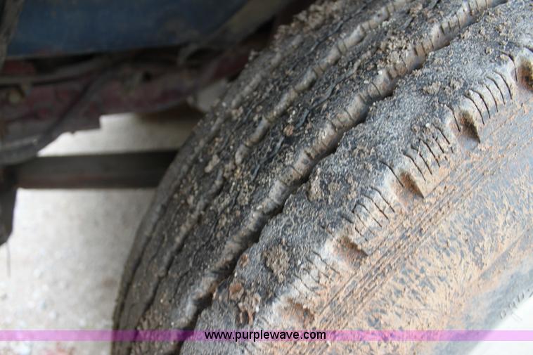 image for item H2027 1982 Kenworth W900 semi wrecker truck