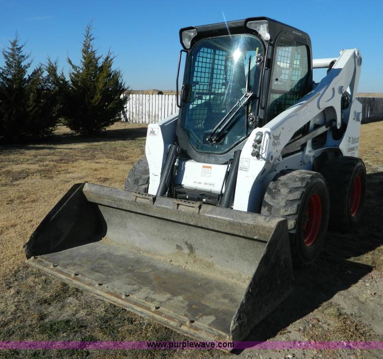 image for item H2309 2011 Bobcat S750 skid steer
