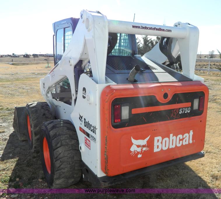image for item H2309 2011 Bobcat S750 skid steer
