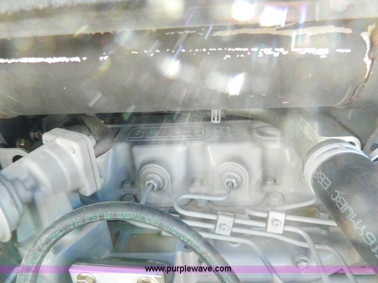 image for item H2309 2011 Bobcat S750 skid steer