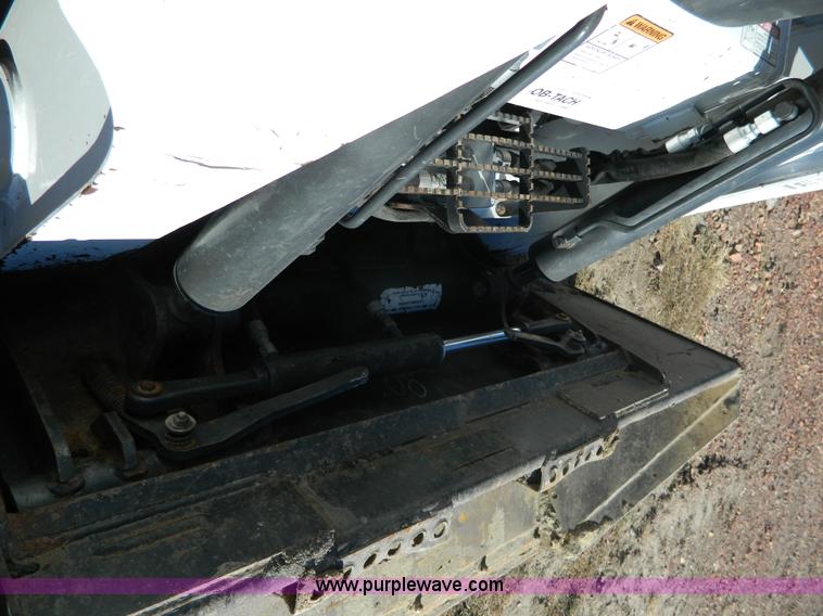 image for item H2309 2011 Bobcat S750 skid steer