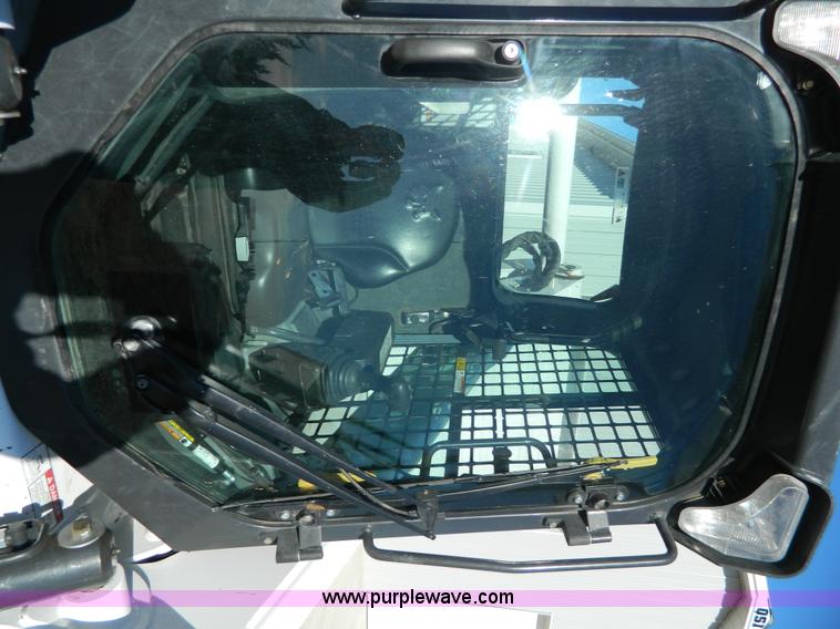 image for item H2309 2011 Bobcat S750 skid steer