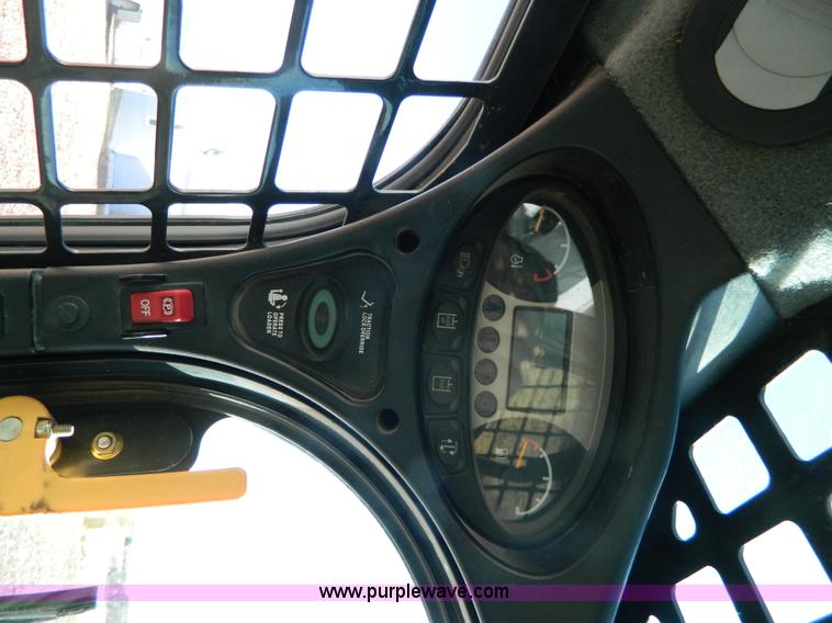 image for item H2309 2011 Bobcat S750 skid steer