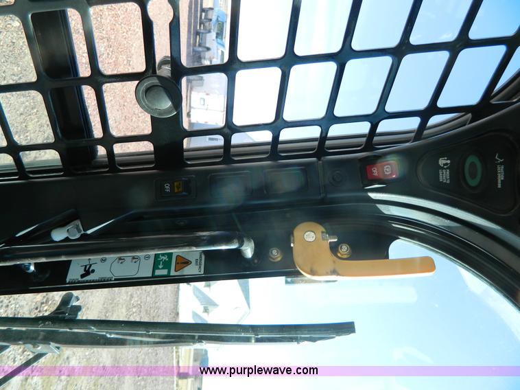 image for item H2309 2011 Bobcat S750 skid steer