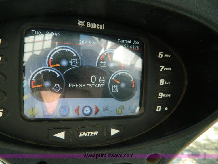 image for item H2309 2011 Bobcat S750 skid steer