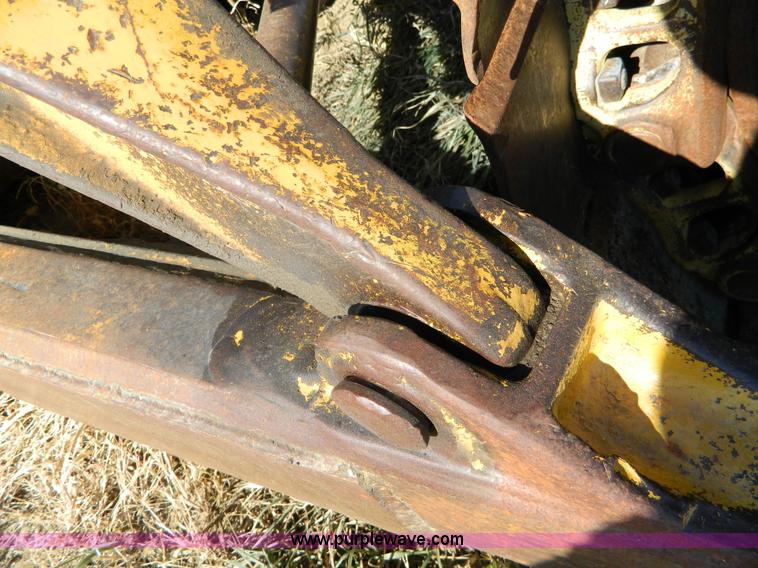 image for item H2335 1969 Caterpillar D6C dozer