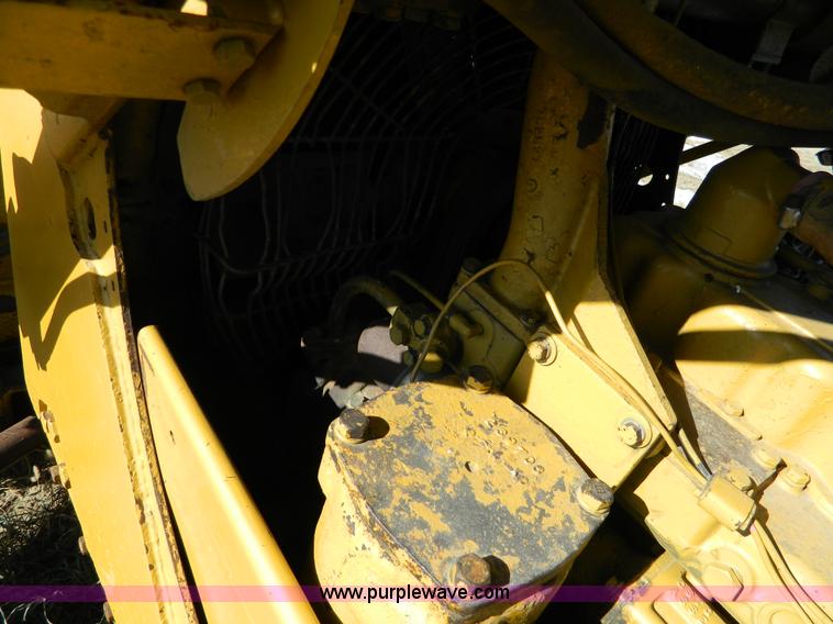 image for item H2335 1969 Caterpillar D6C dozer