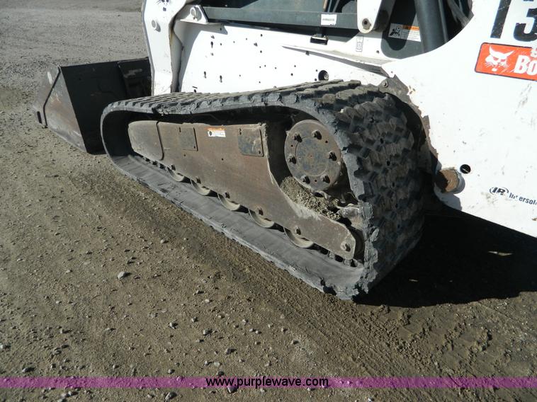 image for item H2339 2006 Bobcat T300 tracked skid steer