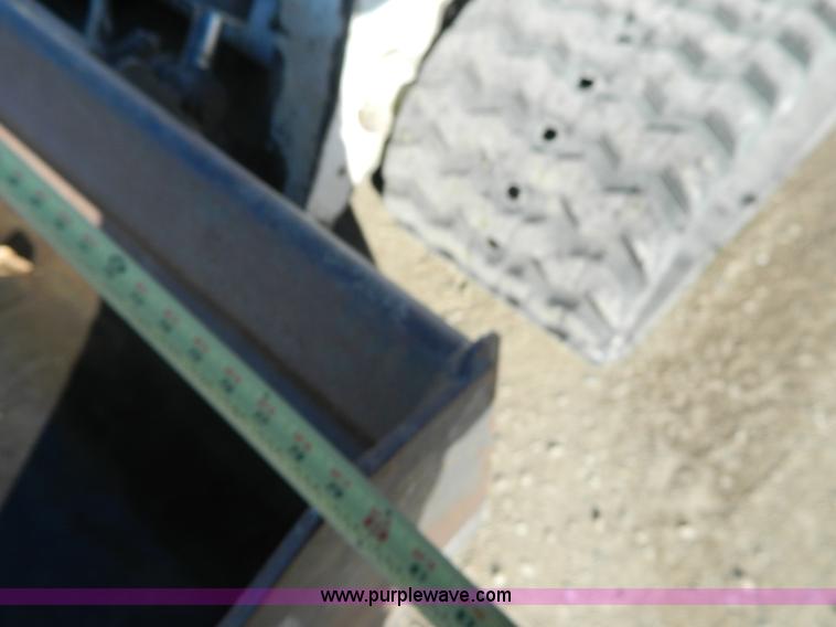 image for item H2339 2006 Bobcat T300 tracked skid steer